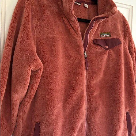 LL Bean Hi-Pile Fleece Jacket - Picture 2 of 6
